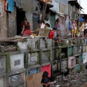 Filipinos seeking shelter among the dead