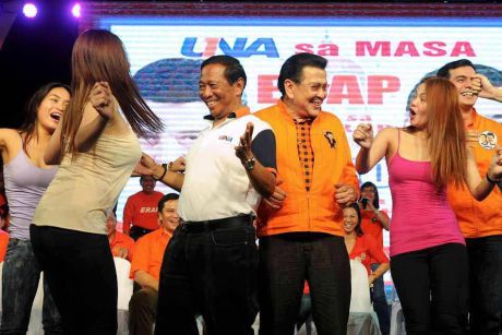 Dance dance pag may time: Binay with Manila Mayor Erap Estrada