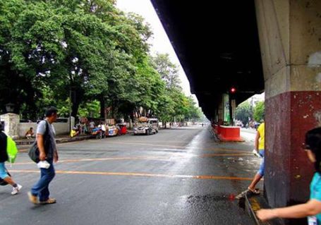 Manila's Taft Avenue at 8am Wednesday