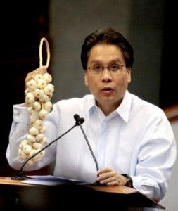 mar roxas boy bawang