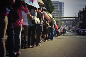 Massive queue of commuters hoping to get a ride on Manila's MRT