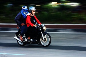 motorcycle_tandem_riders