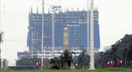 torre_de_manila_photoshopped