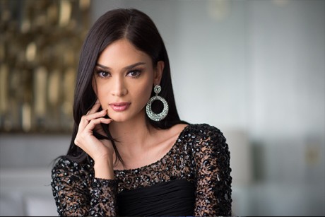 Wurtzbach: another foreign-named beauty queen who made it despite being Filipino