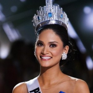 Pia Wurtzbach wants out of the Lonely Hearts Club.