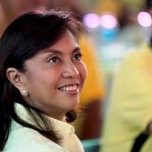Leni Robredo should start criticizing President BS Aquino if she knows what's good for her.