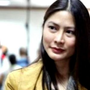 Celebrity lawyer and product endorser Karen Jimeno nowadays lends her star power to the plight of embattled Smartmatic.